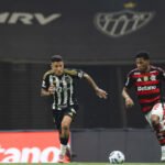 Atlético-MG e Flamengo empatam em 1 a 1 pelo Brasileirão 2025